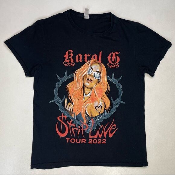 Karol G Strip Love Tour 2022 Graphic T-shirt Women Small Black Short Sleeve - Picture 1 of 6